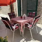 House Little Flower Ferienhaus Trogir